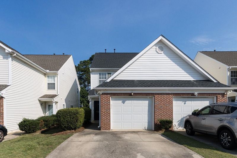 5215 Eagle Trace Dr, Raleigh, NC 27604