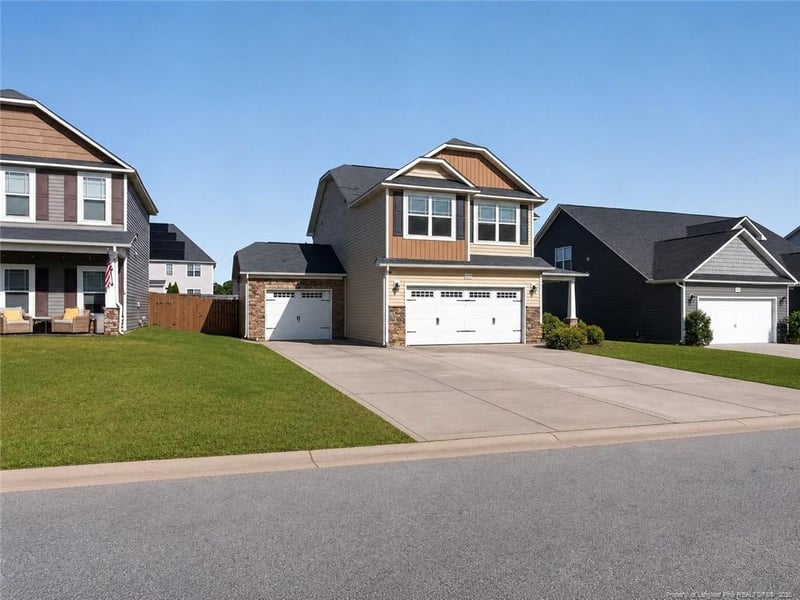 5216 Debut Ave, Hope Mills, NC 28348