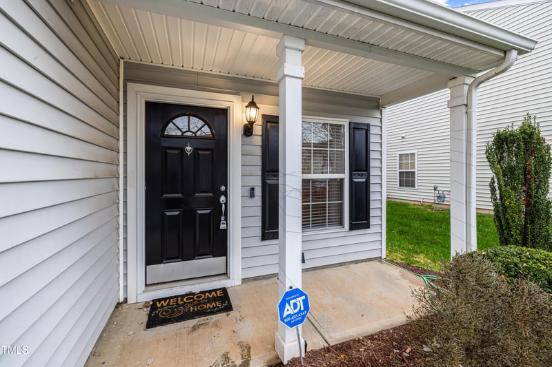 5216 Dilbagh Dr, Durham, NC 27703