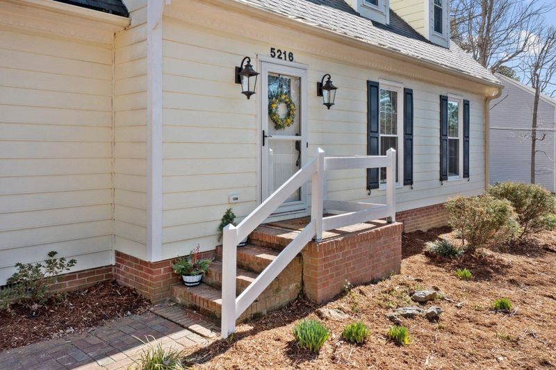 5216 Hallmark Rd, Durham, NC 27712