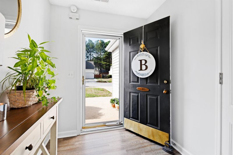 5216 Mallard Grove Dr, Raleigh, NC 27616