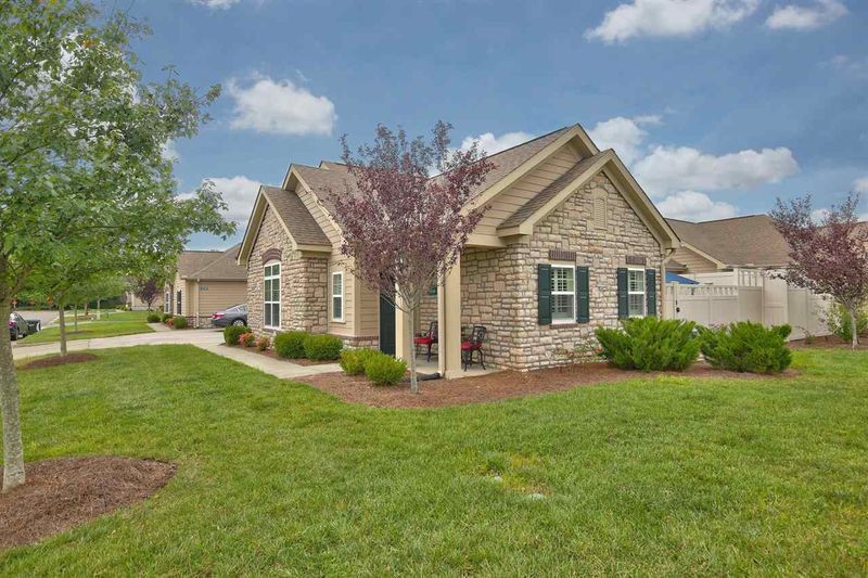 5216 Niagra Dr, Chapel Hill, NC 27517
