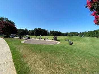 5216 Sunset Fairways Dr, Holly Springs, NC 27540