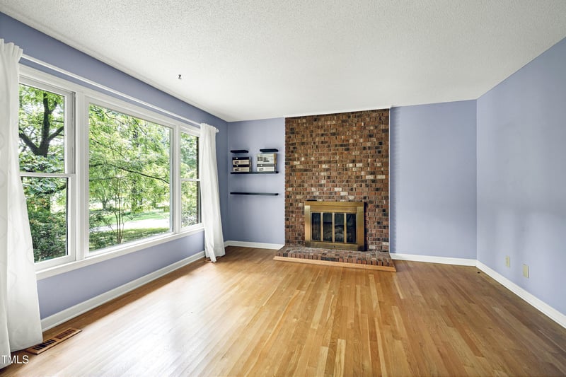 5217 Autumn Dr, Durham, NC 27712