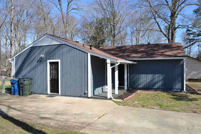 5217 Whippoorwill St, Durham, NC 27704