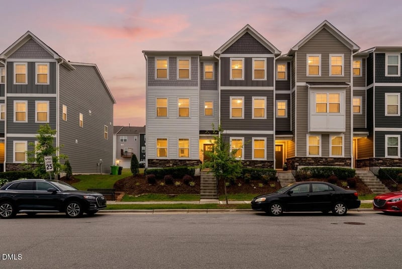 5218 Beardall St, Raleigh, NC 27616