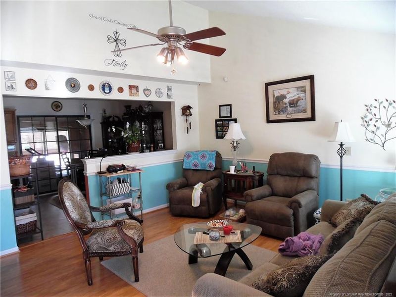 5218 Timber Ridge Dr, Sanford, NC 27332