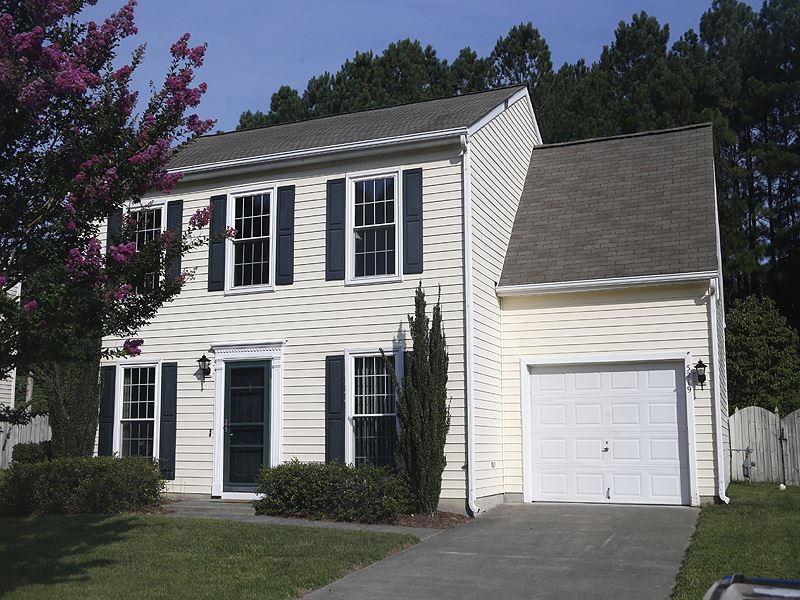 5219 Mallard Grove Dr, Raleigh, NC 27616