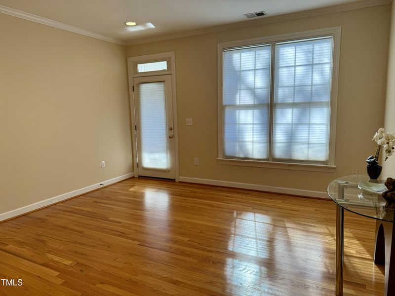 522 Aberdeen Dr #Apt 106, Chapel Hill, NC 27516
