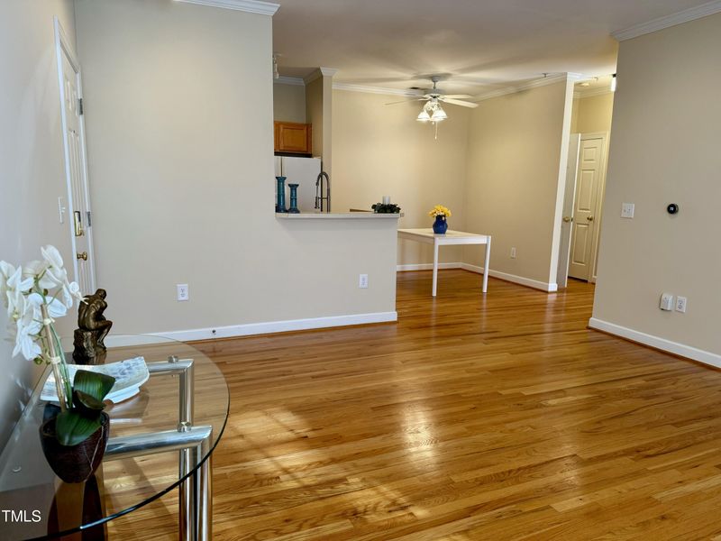 522 Aberdeen Dr #Apt 106, Chapel Hill, NC 27516
