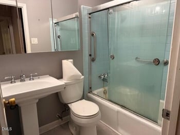 522 Cornwall Rd, Cary, NC 27511