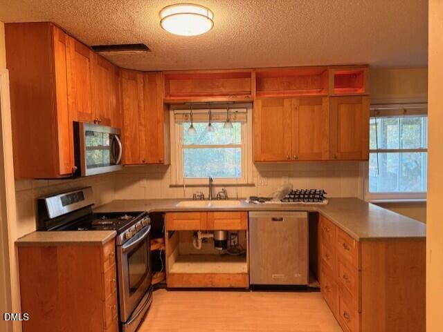 522 Cornwall Rd, Cary, NC 27511