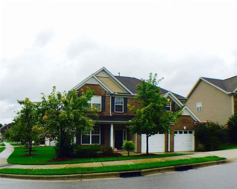 522 Poplar St, Durham, NC 27703