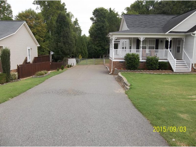 522 N Second St, Mebane, NC 27302