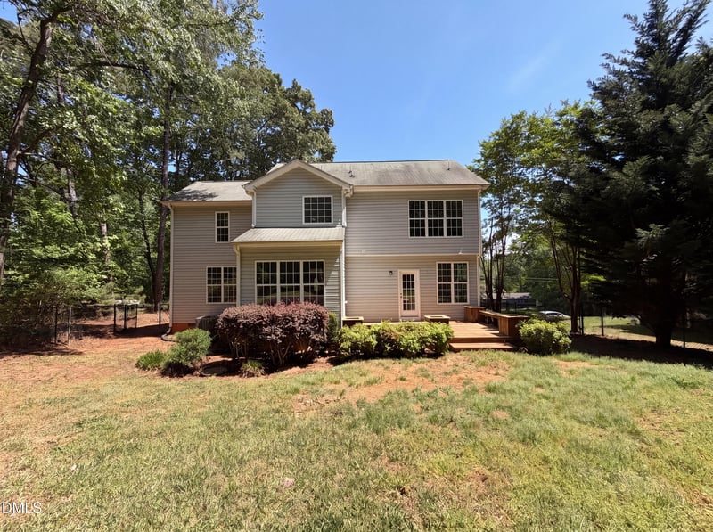 522 Shawnee Dr, Louisburg, NC 27549