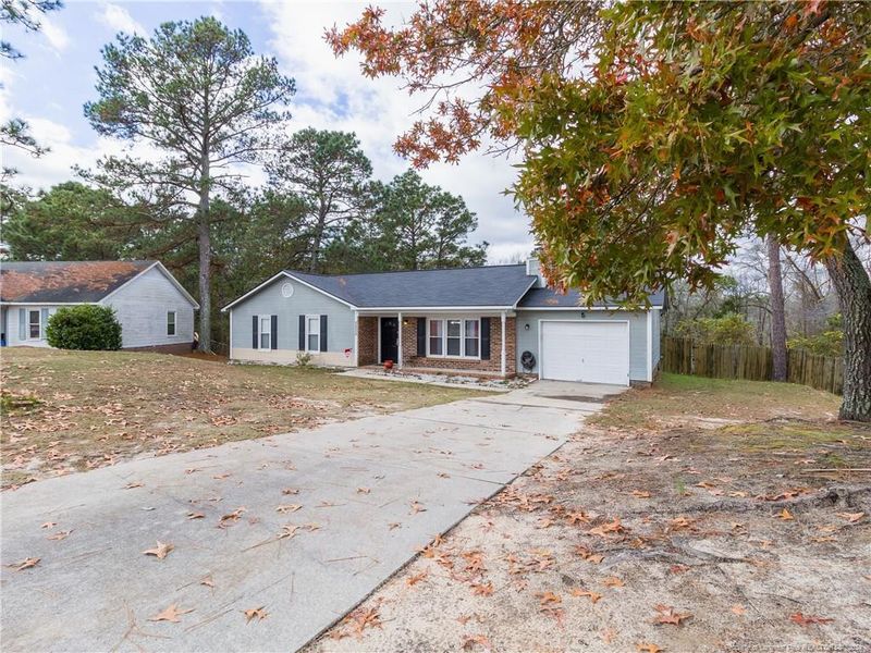 5220 Blanchette St, Hope Mills, NC 28348