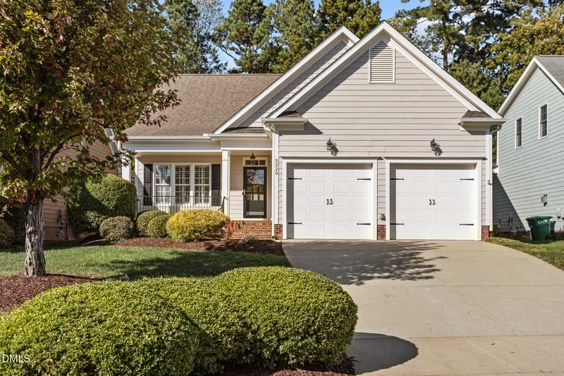 5220 Greymoss Ln, Apex, NC 27539