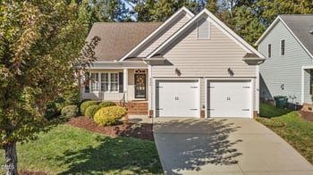 5220 Greymoss Ln, Apex, NC 27539