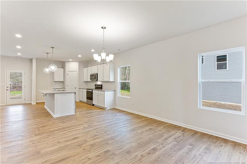 5220 Tyndall Dr, Sanford, NC 27330