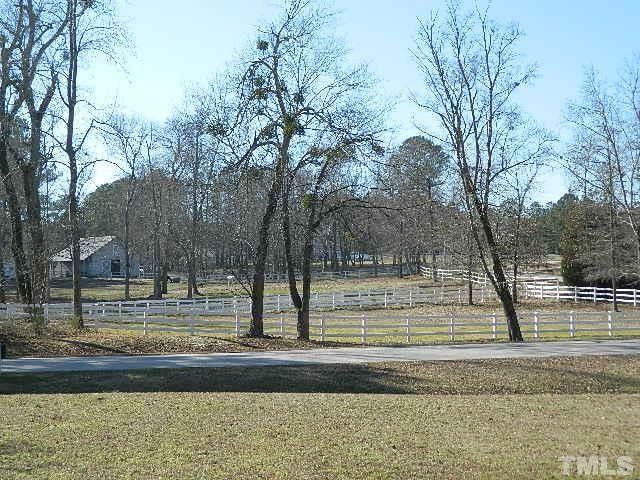 5220 Winfree Ln, Wake Forest, NC 27587