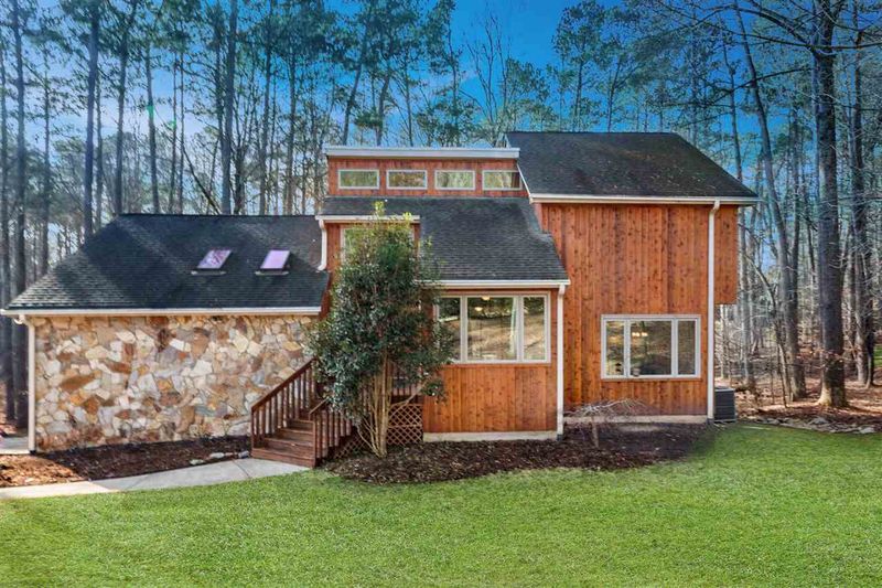 5221 Caber Rd, Raleigh, NC 27613