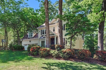 5221 Linksland Dr, Holly Springs, NC 27540