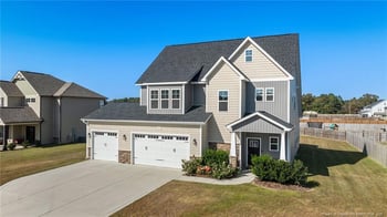 5221 Thruway Rd, Hope Mills, NC 28348