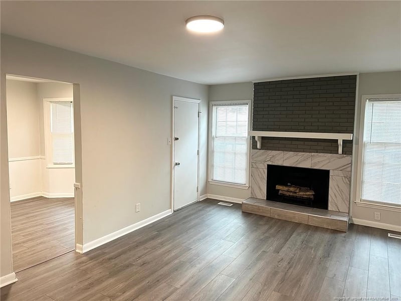 5223 Foxfire Rd, Fayetteville, NC 28303