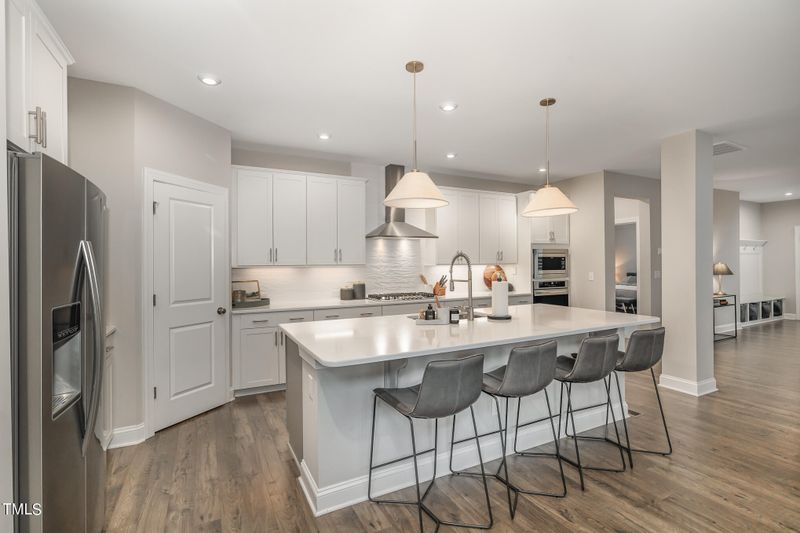 5224 Crescent Square St, Raleigh, NC 27616