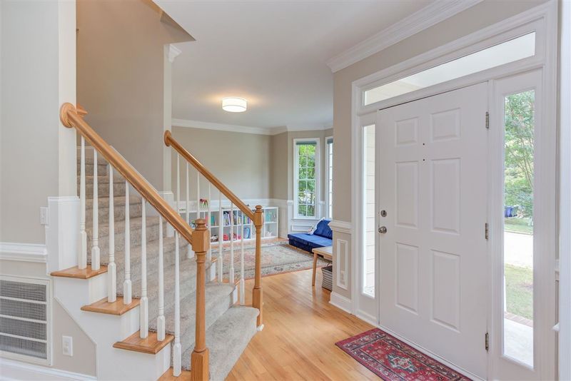 5224 Oakbrook Dr, Durham, NC 27713