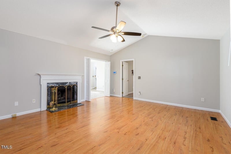 5224 Relay Way, Raleigh, NC 27603