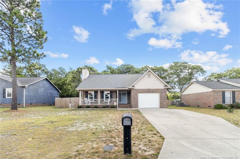 5224 Thackeray Dr, Fayetteville, NC 28306