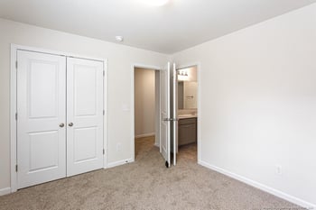 5224 Tyndall Dr, Sanford, NC 27330