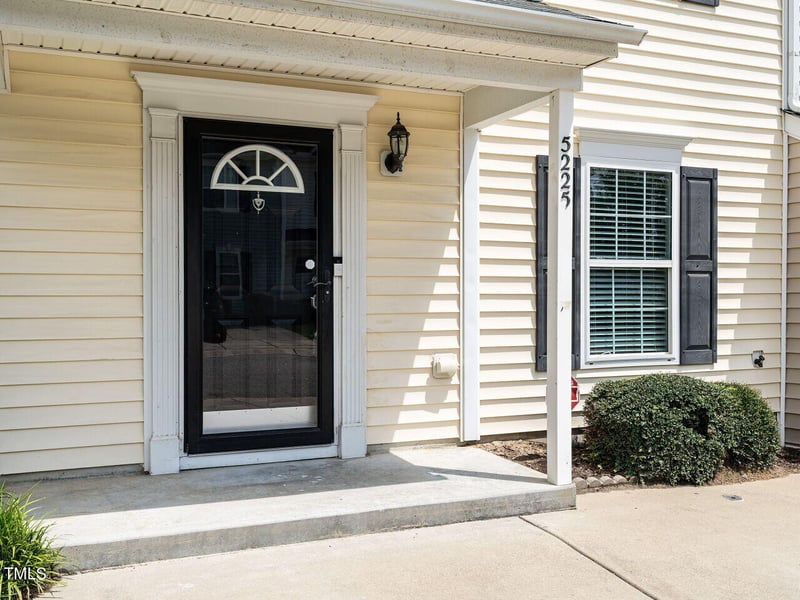 5225 Big Bass Dr, Raleigh, NC 27610
