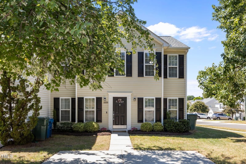 5225 Dilbagh Dr, Durham, NC 27703