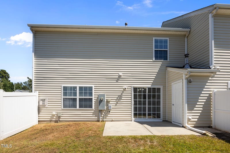 5225 Dilbagh Dr, Durham, NC 27703