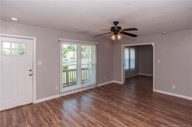 5225 Foxfire Rd, Fayetteville, NC 28303