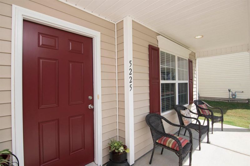 5225 Heather Ridge Ln, Raleigh, NC 27610