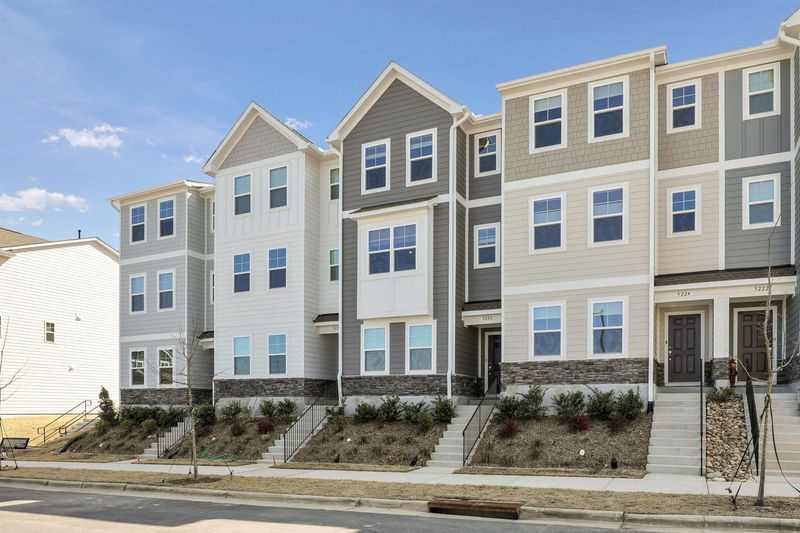 5226 Beardall St, Raleigh, NC 27616