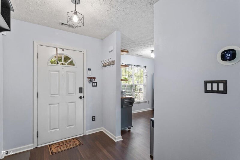 5226 Dilbagh Dr, Durham, NC 27703