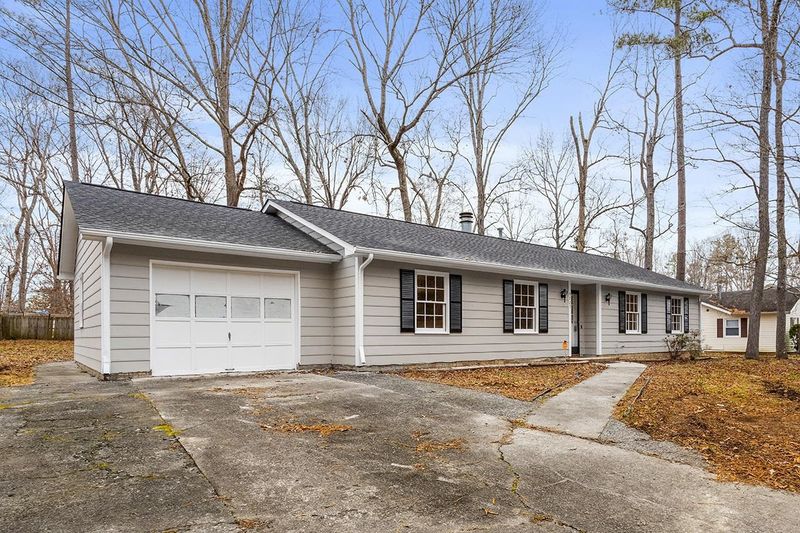 5227 Whippoorwill St, Durham, NC 27704