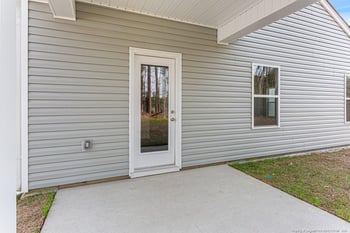 5228 Tyndall Dr, Sanford, NC 27330