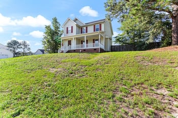 5228 Wallbrook Dr, Fayetteville, NC 28306