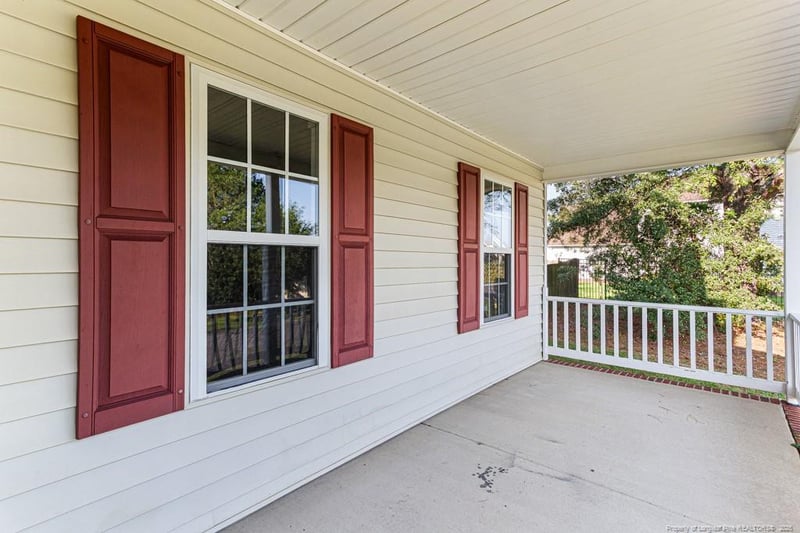 5228 Wallbrook Dr, Fayetteville, NC 28306