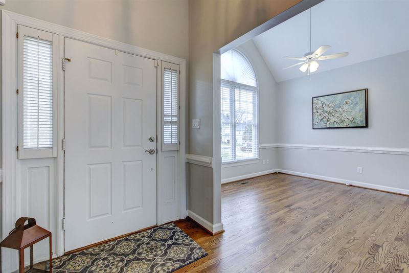 5229 Fairmead Cir, Raleigh, NC 27613