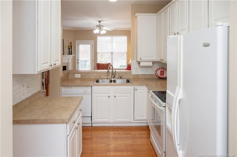 5229 Moonview Ct, Raleigh, NC 27606