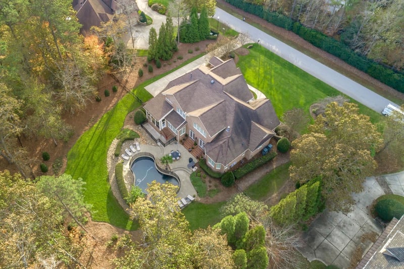 5229 Newstead Manor Ln, Raleigh, NC 27606