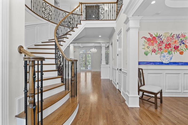 5229 Newstead Manor Ln, Raleigh, NC 27606