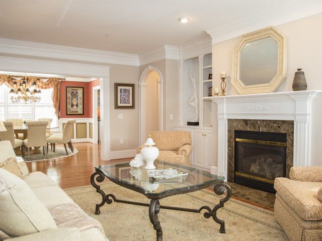 523 W Barbee Chapel Rd #523, Chapel Hill, NC 27517