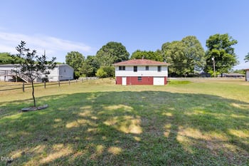 523 Central Ave, Hillsborough, NC 27278